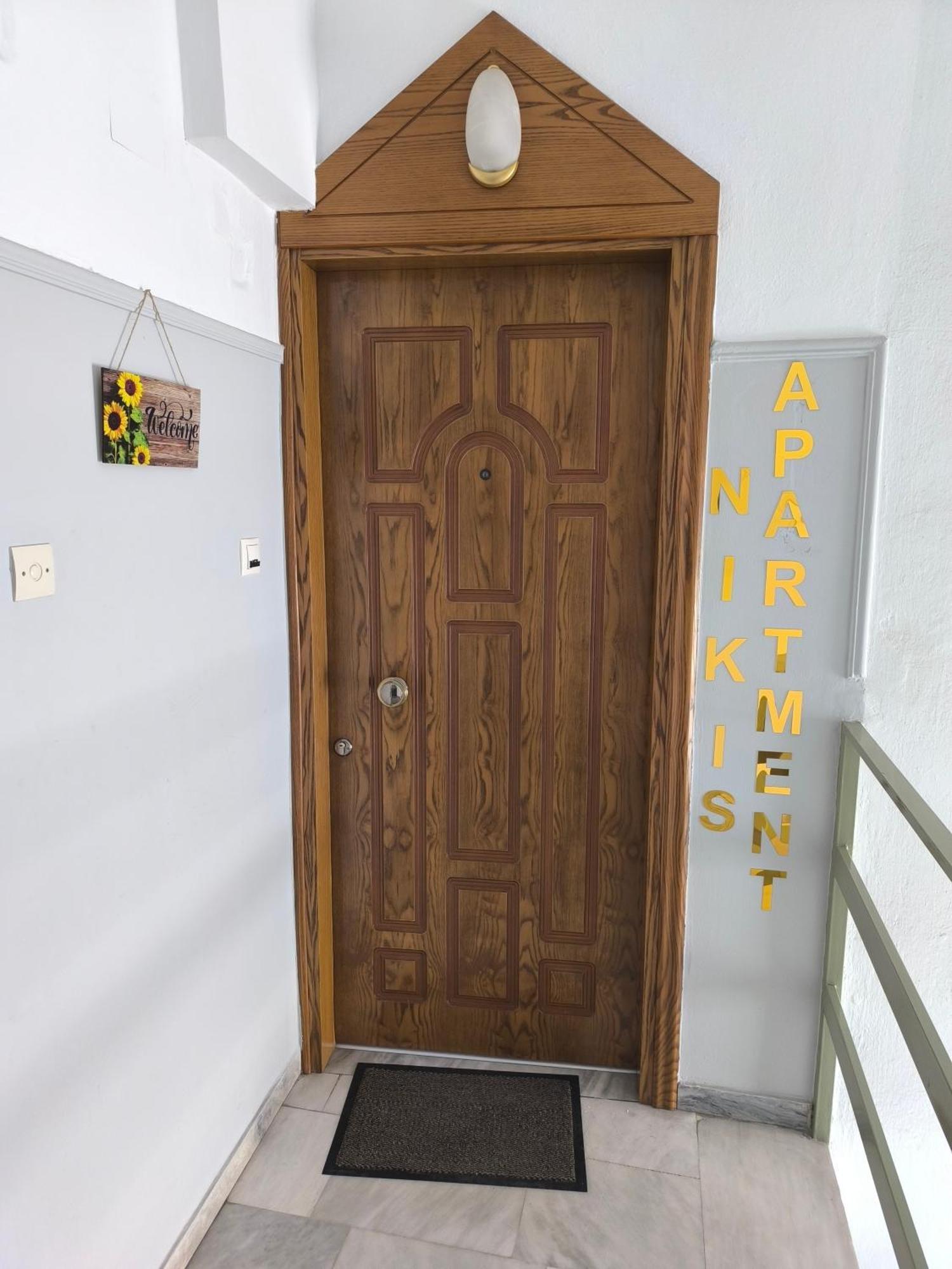 Nikis Apartment Лариса Экстерьер фото